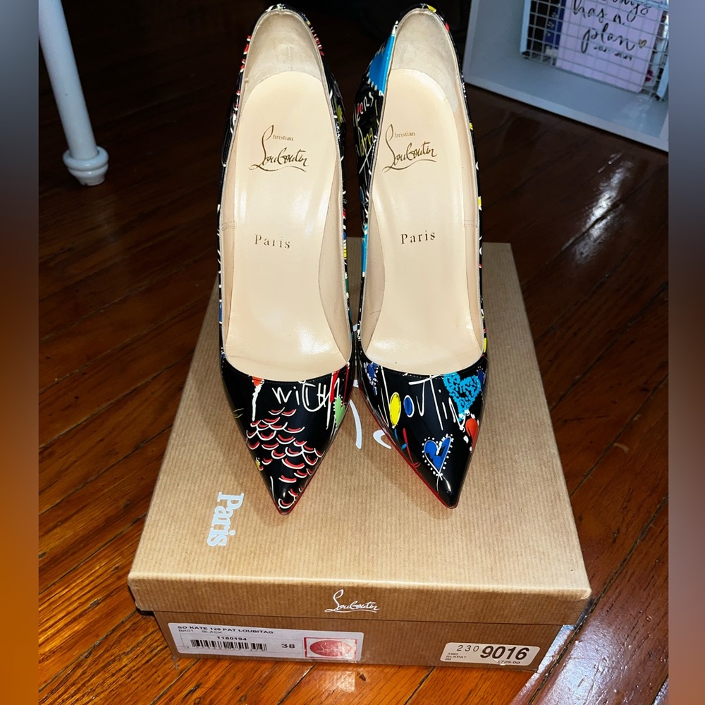 So Kate Christian Louboutin | 38 | Graffiti / Multi-Color